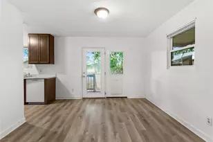 6301 Sydney Dr, Waco, TX 76708 - Photo 8