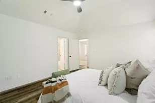 2212 Silverthorn Ln, Flower Mound, TX 75028 - Photo 16