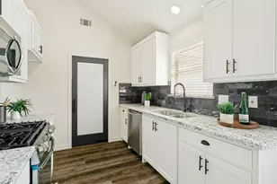 2212 Silverthorn Ln, Flower Mound, TX 75028 - Photo 14