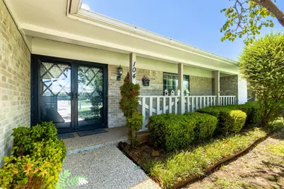 104 Cedar View Drive, Rowlett, TX 75087 - Photo 4