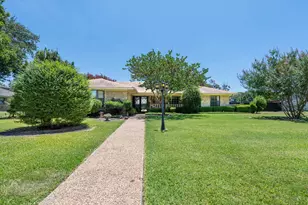 104 Cedar View Dr, Rowlett, TX 75087 - Photo 1
