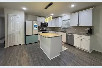 1028 Vernon Drive, Aubrey, TX 76227 - Photo 2