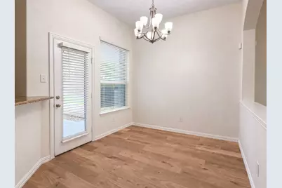8772 Iron Horse Drive, Irving, TX 75063 - Photo 8