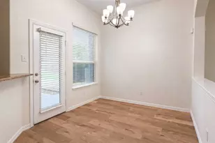 8772 Iron Horse Dr, Irving, TX 75063 - Photo 8