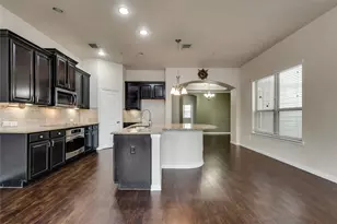 1908 Loma Linda Dr, Irving, TX 75063 - Photo 16