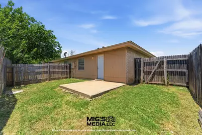 1809 San Rafael Street, Fort Worth, TX 76134 - Photo 22