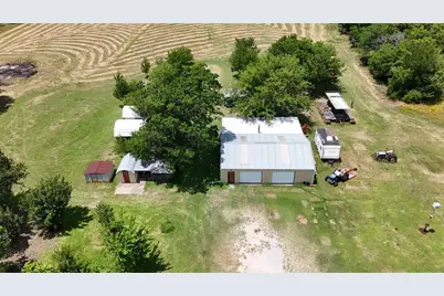 2114 Fm 1181, Ennis, TX 75119 - Photo 14