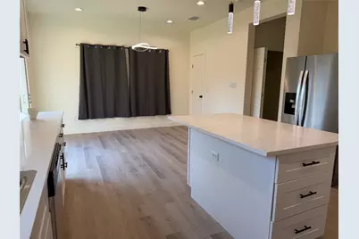 4716 Frank Street, Dallas, TX 75210 - Photo 10
