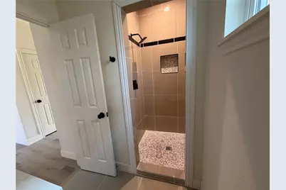 4716 Frank Street, Dallas, TX 75210 - Photo 22