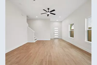 824 & 826 Stamps Avenue, Fort Worth, TX 76114 - Photo 10