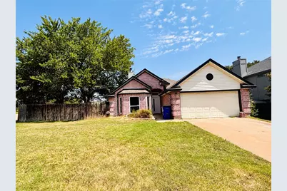201 Hillside Drive, Kennedale, TX 76060 - Photo 1
