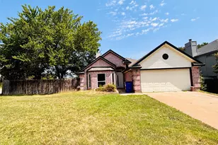 201 Hillside Dr, Kennedale, TX 76060 - Photo 1