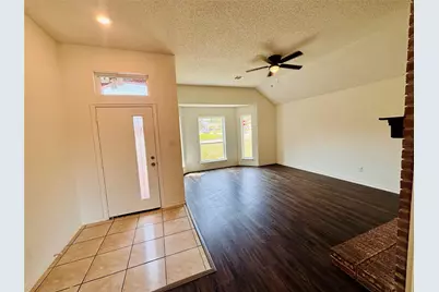 201 Hillside Drive, Kennedale, TX 76060 - Photo 2