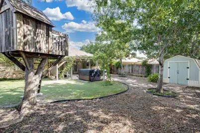 1145 W Hills Terrace, Saginaw, TX 76179 - Photo 32