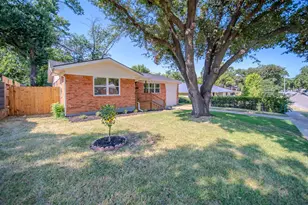 1140 Fair Oaks Dr, Irving, TX 75060 - Photo 2