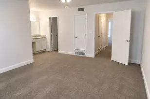 3650 Rickshaw Dr, Dallas, TX 75229 - Photo 8