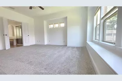 11516 Round Leaf Drive, Fort Worth, TX 76244 - Photo 10