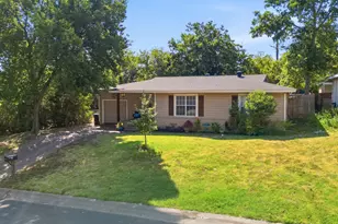 1305 S Lamar St, Weatherford, TX 76086 - Photo 32