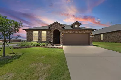 1216 Larkspur Lane, Cleburne, TX 76033 - Photo 1