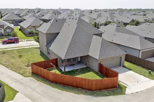 117 Melody Wy, Red Oak, TX 75154 - Photo 4