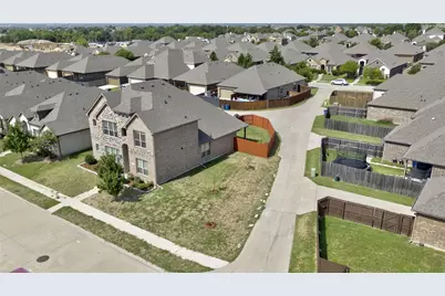 117 Melody Way, Red Oak, TX 75154 - Photo 2
