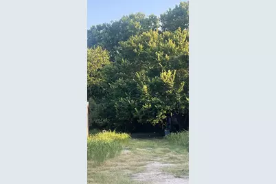 101 Brook Court, Springtown, TX 76082 - Photo 6