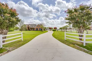 13516 Haslet Ct, Haslet, TX 76052 - Photo 4