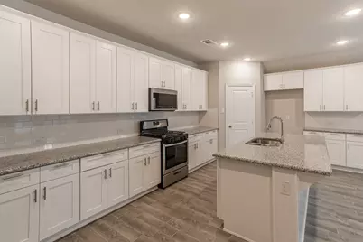 5917 Bellflower Drive, McKinney, TX 75071 - Photo 6