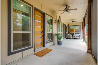 307 Templeton Drive, Fort Worth, TX 76107 - Photo 8