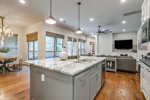 307 Templeton Dr, Fort Worth, TX 76107 - Photo 14