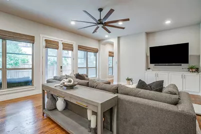 307 Templeton Drive, Fort Worth, TX 76107 - Photo 18