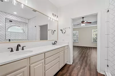 725 Big Horn Trail, Crowley, TX 76036 - Photo 18