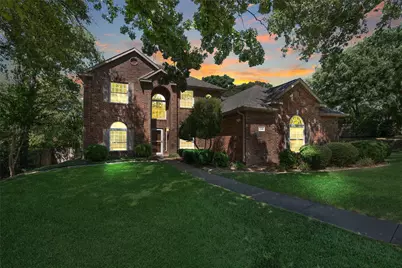 725 Big Horn Trail, Crowley, TX 76036 - Photo 2