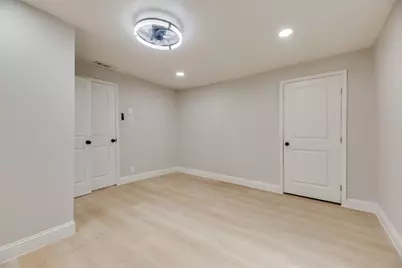 3703 Bertrand Avenue, Dallas, TX 75210 - Photo 12