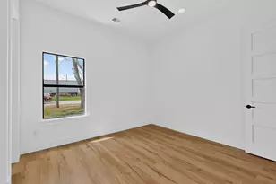 609 E Grove St, Kaufman, TX 75142 - Photo 34