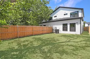 826 Stamps Ave, Fort Worth, TX 76114 - Photo 28