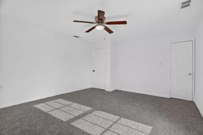 805 Houston Street, Arlington, TX 76012 - Photo 10