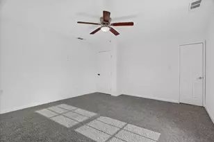805 Houston St, Arlington, TX 76012 - Photo 10