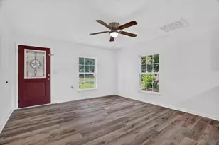 805 Houston St, Arlington, TX 76012 - Photo 4