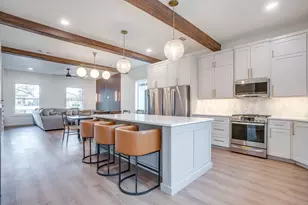 2705 Gordon Ave, Fort Worth, TX 76110 - Photo 2