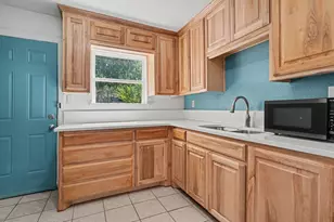 5009 Royal Dr, Fort Worth, TX 76116 - Photo 8