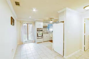 3641 Green Hollow Dr, Grand Prairie, TX 75052 - Photo 10
