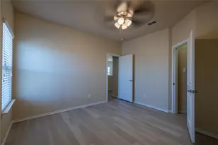 2813 Saddle Creek Dr, Fort Worth, TX 76177 - Photo 12