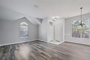 1351 Clearwater Dr, Grand Prairie, TX 75052 - Photo 2