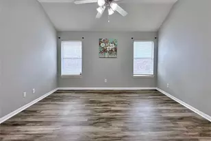 1351 Clearwater Dr, Grand Prairie, TX 75052 - Photo 28
