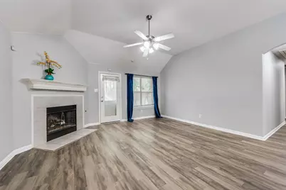 1351 Clearwater Drive, Grand Prairie, TX 75052 - Photo 22