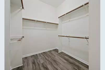 1351 Clearwater Drive, Grand Prairie, TX 75052 - Photo 24