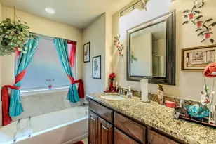 2937 Mayfair Ln, Lancaster, TX 75134 - Photo 12