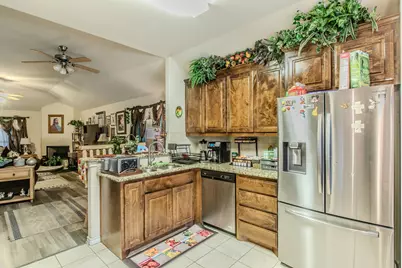 2937 Mayfair Lane, Lancaster, TX 75134 - Photo 6