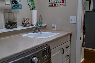 2521 Glenn Ranch Dr, Burleson, TX 76028 - Photo 34
